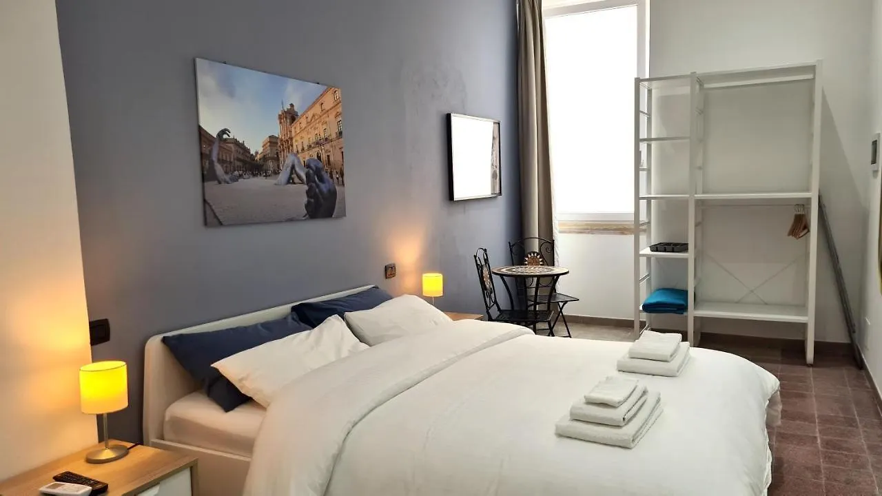 Fortuna Guest House Syracuse